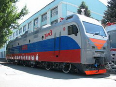 пассажирский электровоз эп1м